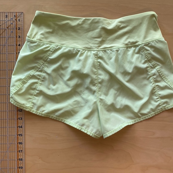 Women’s Light Lime Green Reebok athletic shorts, size medium - Picture 3 of 5